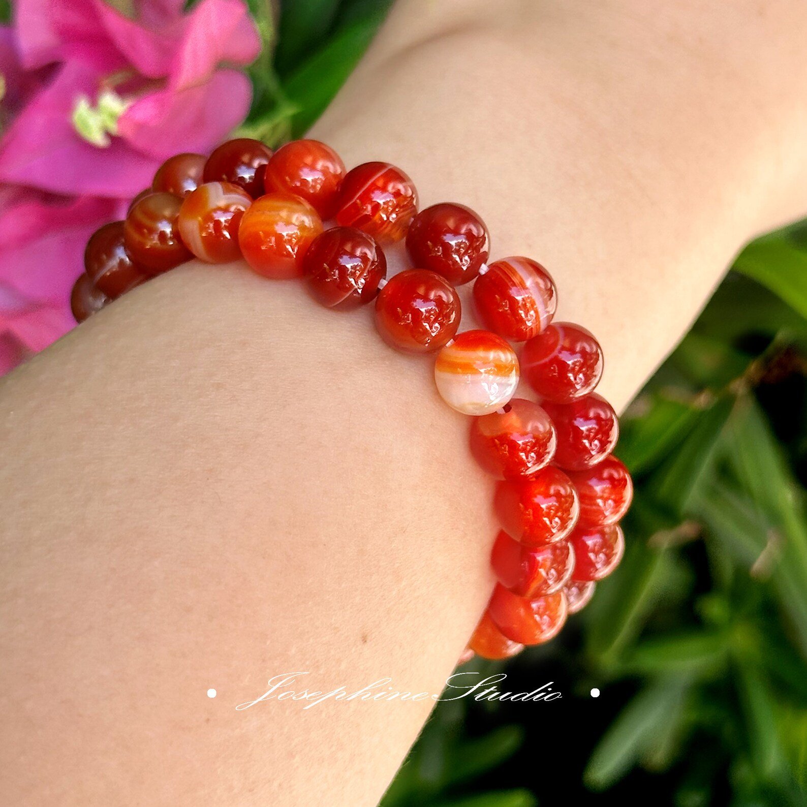 Red Banded Agate Onyx Bracelet